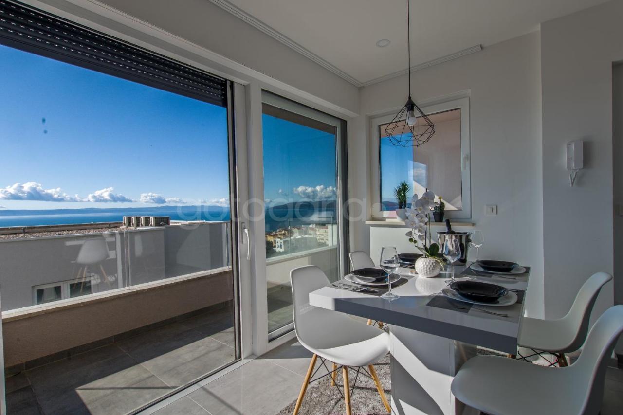 Luxury Apartment Sofia -Free Beach Parking Makarska Dış mekan fotoğraf