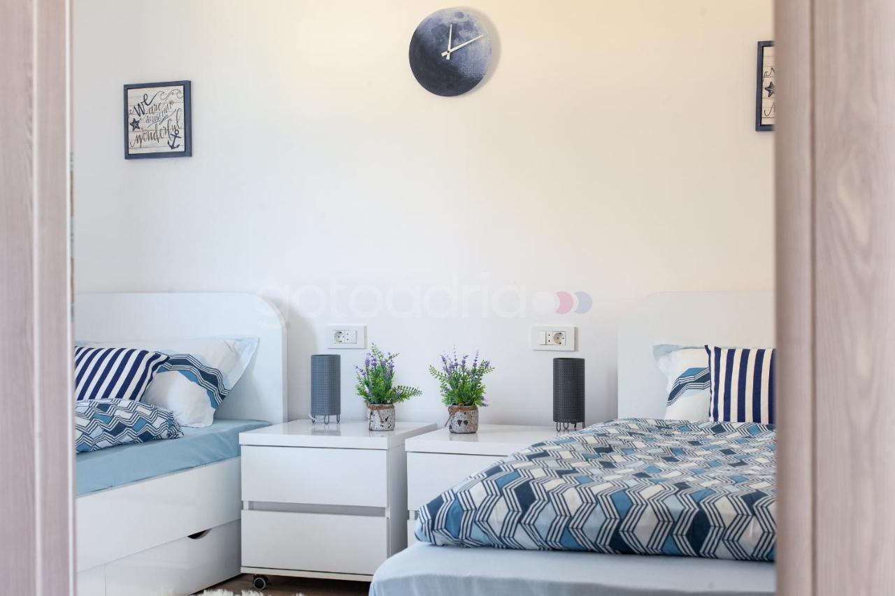 Luxury Apartment Sofia -Free Beach Parking Makarska Dış mekan fotoğraf