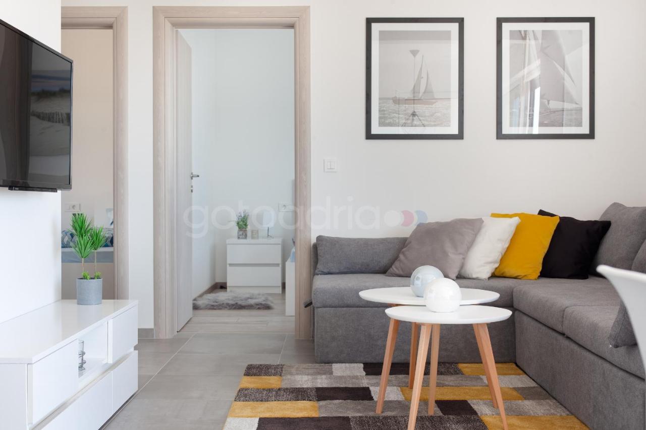 Luxury Apartment Sofia -Free Beach Parking Makarska Dış mekan fotoğraf