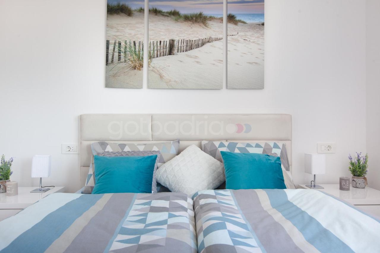 Luxury Apartment Sofia -Free Beach Parking Makarska Dış mekan fotoğraf